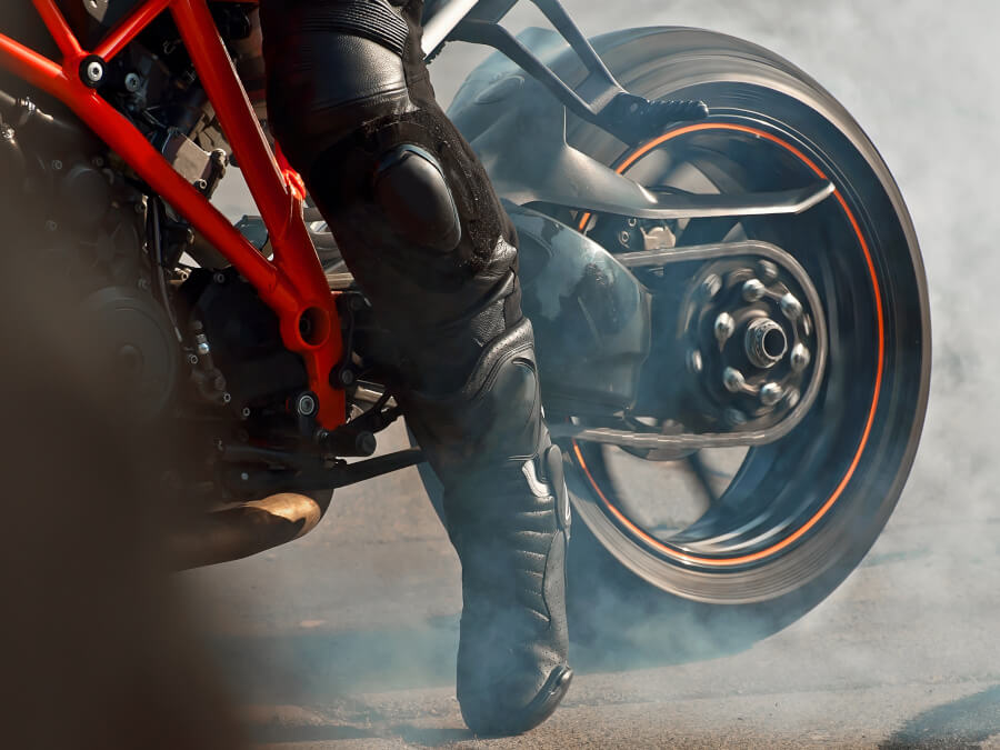 ビッグスクーターの立ちゴケを防ぐには